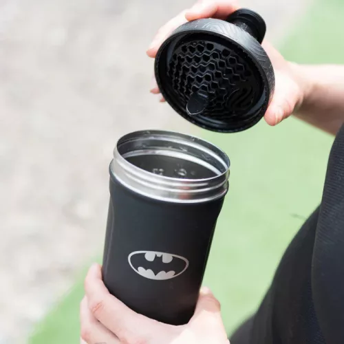 Nutriversum Reforce Stainless Steel DC Comics gamer shaker (900 ml)- Wonder Woman
